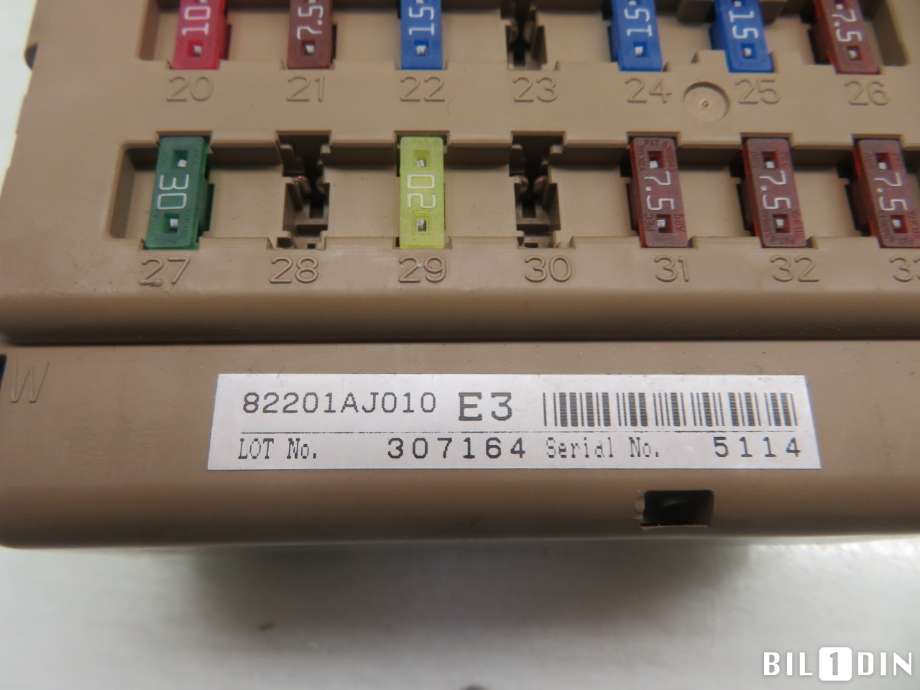 Sikringsboks til Subaru Outback 2009-2014 (Type IV)  (SUBARU|82201AJ010|)