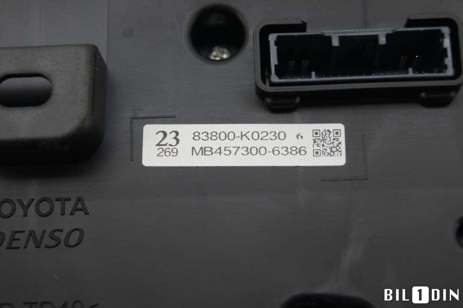 Instrumentpanel til Toyota Yaris 2020-->> (Type IV)  (TOYOTA|83800K0231|)