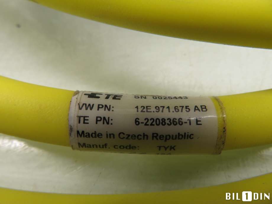 Batterilader kabel til VW e-Golf 2014-2017 (Fase 1)  (VOLKSWAGEN|12E971675AB|)