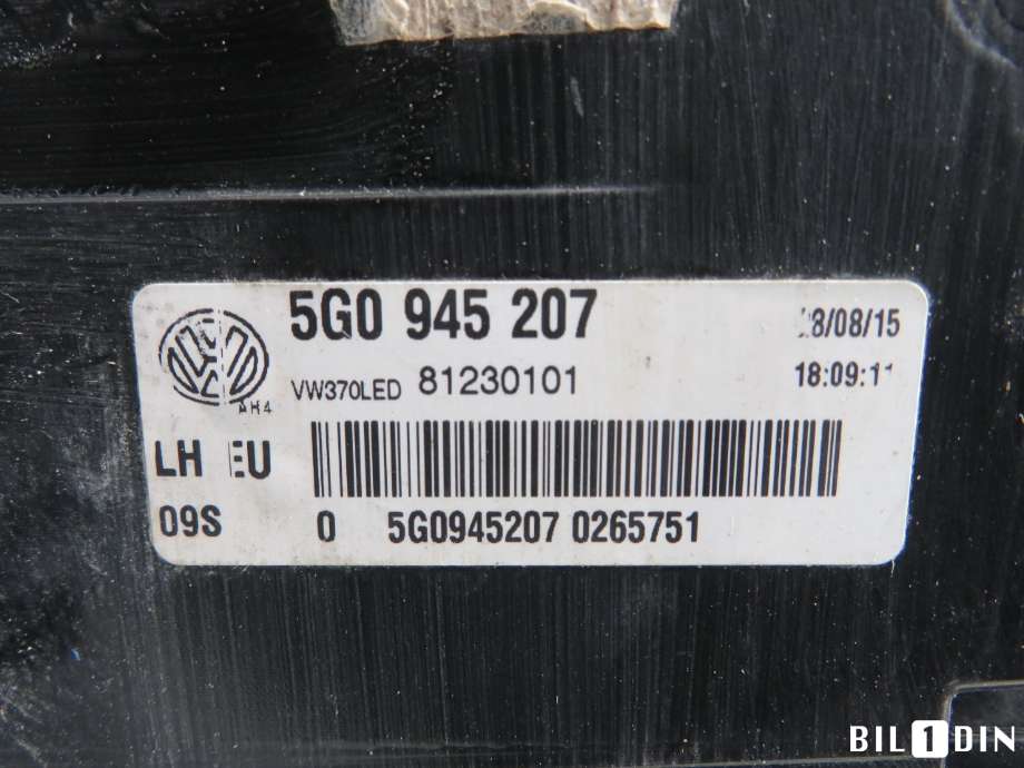 Baklykt venstre til VW e-Golf 2014-2017 (Fase 1)  (VOLKSWAGEN|5G0945207|)