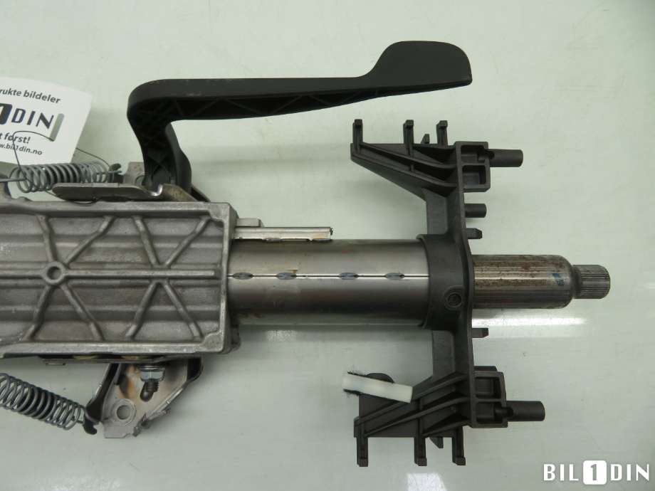 Rattaksel til BMW 3-Serie 2012-2018 (F30/F31/F34) (F30/F31/F34) (BMW|32306858559|)