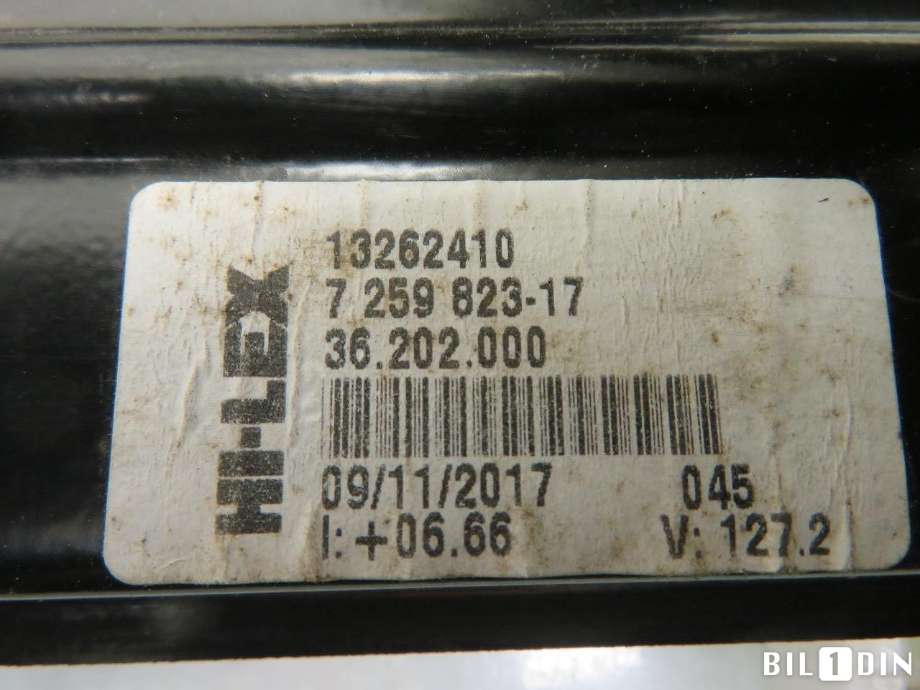 Ruteheis til BMW 3-Serie 2012-2018 (F30/F31/F34) (F30/F31/F34) (BMW|51337281885|)