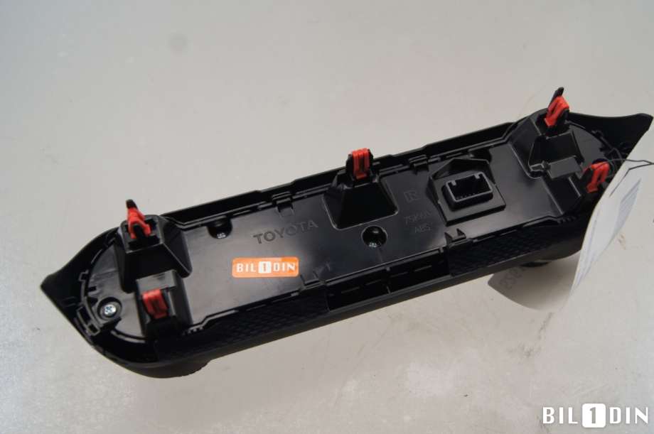 Varmeapparat betjening til Toyota RAV4 2019-->> (Type V)  (TOYOTA|5590042610|)