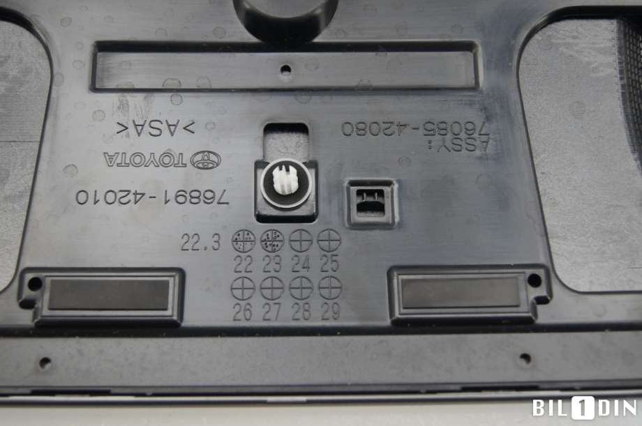 Spoiler bakluke til Toyota bZ4X 2022-->>  (TOYOTA|7608542909|)
