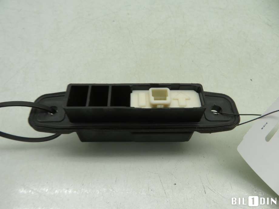 Bakluke/bakdør håndtak til Toyota RAV4 2013-2015 (Type IV, Fase 1)  (TOYOTA|8484028030|)