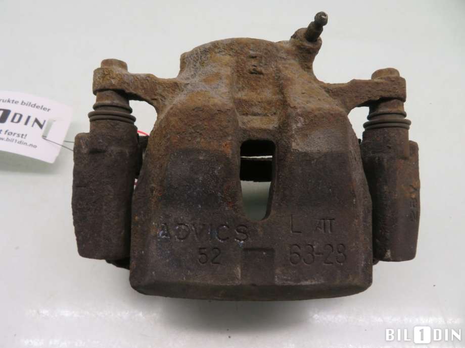 Bremsecaliper venstre foran til Toyota RAV4 2013-2015 (Type IV, Fase 1)  (TOYOTA|4775042091|)