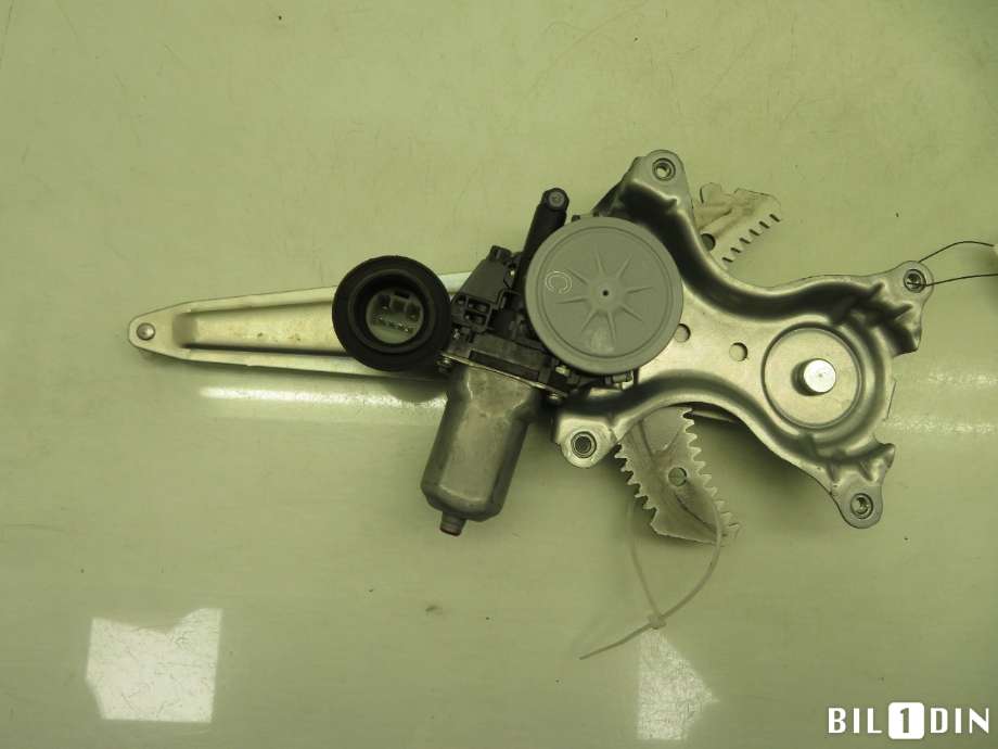 Ruteheis til Toyota RAV4 2013-2015 (Type IV, Fase 1)  (TOYOTA|6980342050|)