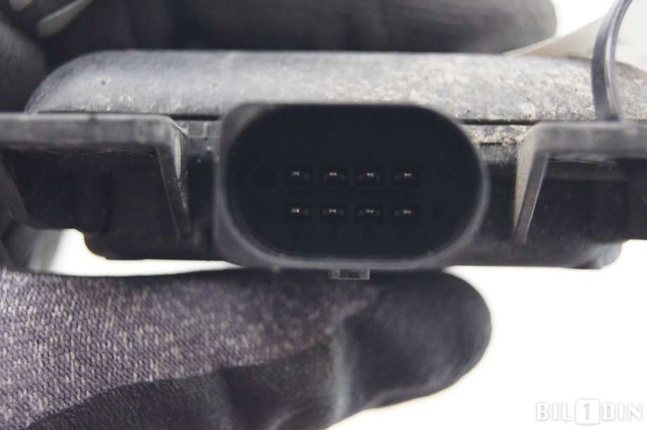 Sensor radar til VW e-Golf 2017-2020 (Fase 2) (VOLKSWAGEN|5Q0907685C|)