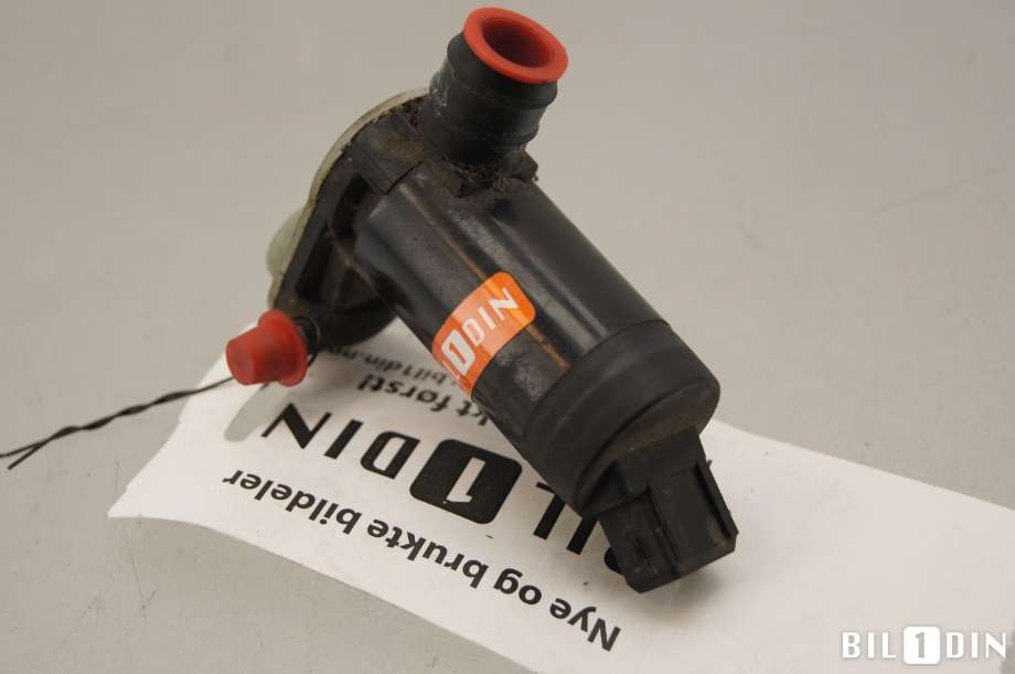 Spylerpumpe foran til Land Rover Discovery 2005-2009 (Type III) (LAND-ROVER|DMC500010|5H2217664AA|)