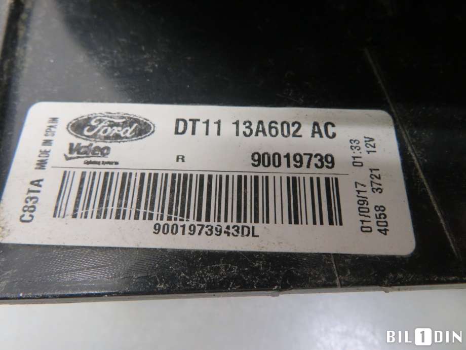 Baklykt høyre til Ford Transit Connect 2018-->> Type II, Fase 2 (FORD|2306897|DT1113A602AD|DT1113404AD)