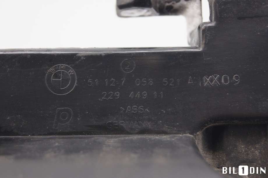 Diverse deler til BMW 1-Serie 2004-2011 (E81/E82/E87/E88) (E81/E82/E87/E88) (BMW|51127058521|)