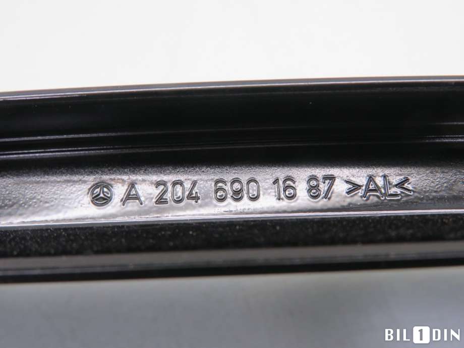 Diverse deler til Mercedes GLK 2008-2015 (X204) (X204) (MERCEDES|A2046901687|)