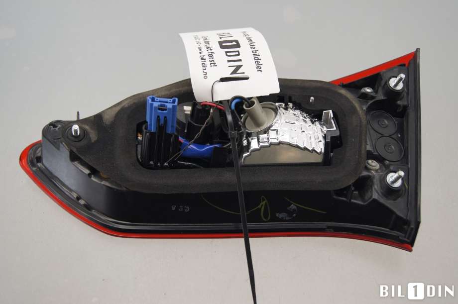 Baklykt venstre indre til Toyota Yaris 2014-2020 (Type III, Fase 2)  (TOYOTA|815910D620|)