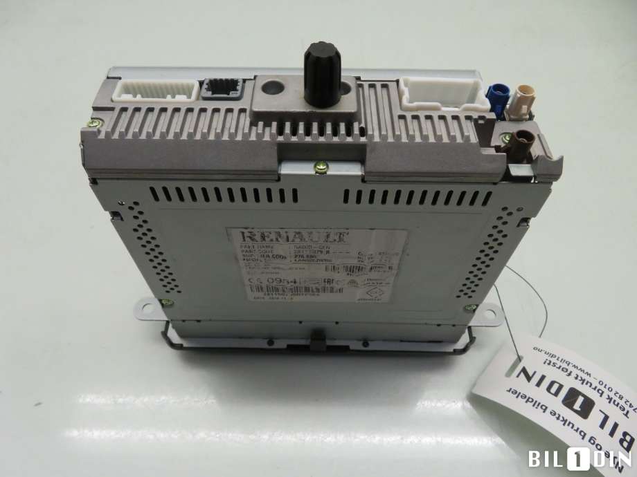 Bilstereo navigasjon til Opel Vivaro B 2014-2019  (OPEL|93460041|93460634|)