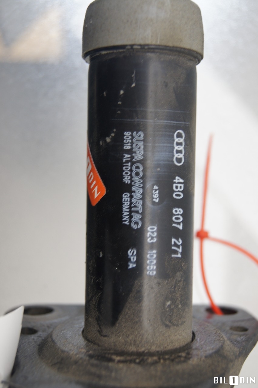 Støtdemper foran til Audi A6 1997-2001 (Type II, Fase 1) (C5) (C5) (4B0807271|)