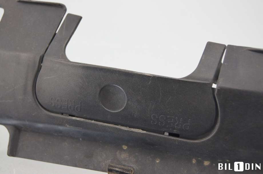 Diverse deler til Audi A6 1997-2001 (Type II, Fase 1) (C5) (C5) (4B0825217|)