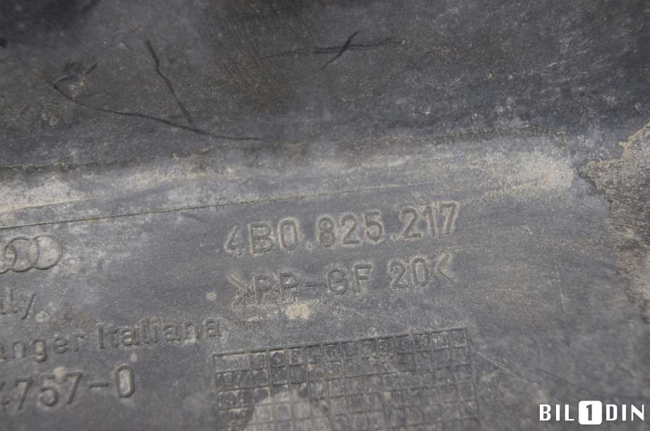 Diverse deler til Audi A6 1997-2001 (Type II, Fase 1) (C5) (C5) (4B0825217|)