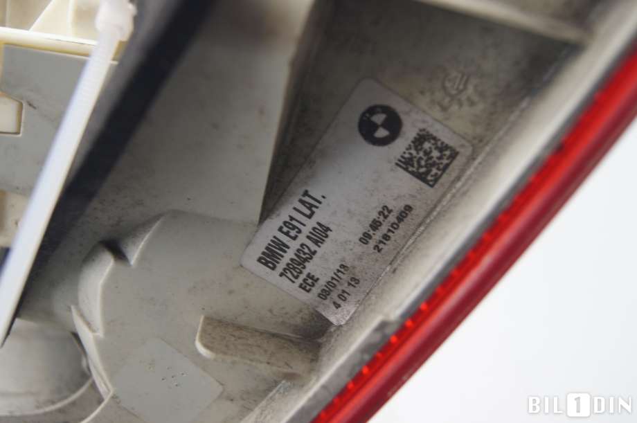 Baklykt høyre til BMW 3-Serie 2005-2011 (E90/E91/E92/E93) (E90/E91/E92/E93) (BMW|63217154160|)