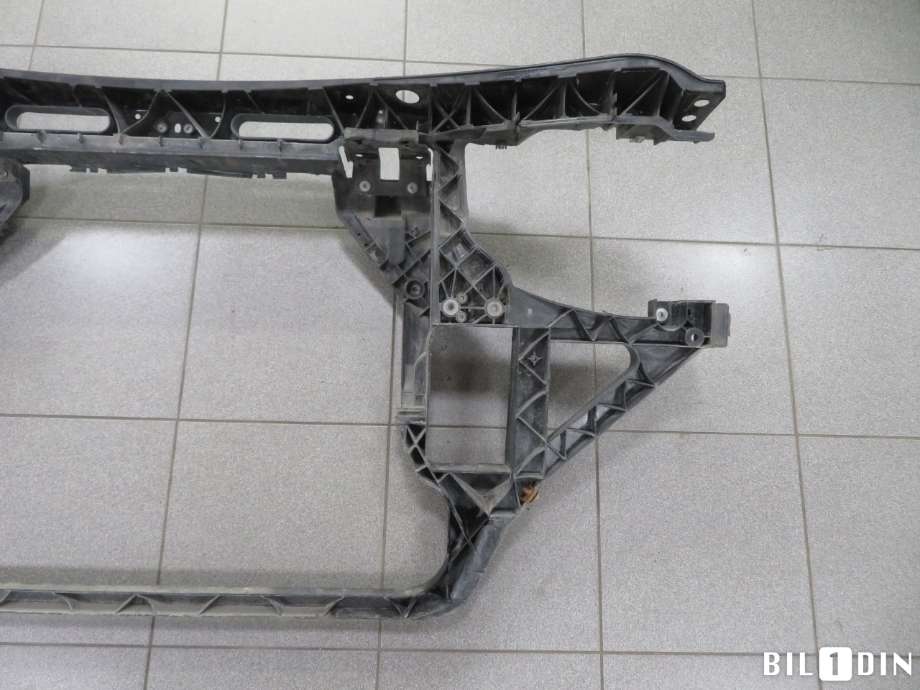 Frontplate til BMW X3 2007-2010 (Fase 2) (E83) (E83) (BMW|51643419945|)