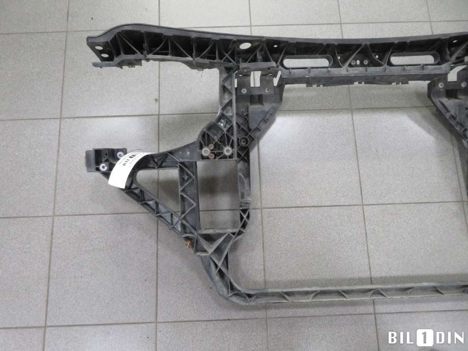 Frontplate til BMW X3 2007-2010 (Fase 2) (E83) (E83) (BMW|51643419945|)
