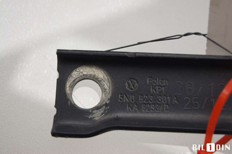 Panserhengsler til VW Tiguan 2011-2016 (Type I, Fase 2)  (VOLKSWAGEN|5N0823301A|)