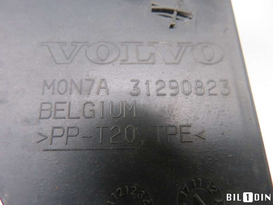 Diverse deler til Volvo V60/V60 CC 2013-2018 (Type I, Fase 2)  (VOLVO|31290823|)