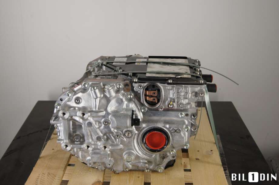 Motor elbil bak til Toyota bZ4X 2022-->>  (TOYOTA|3061042031|)