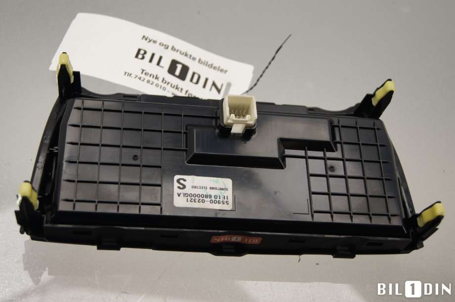 Varmeapparat betjening til Toyota Auris 2010-2012 (Type I, Fase 2)  (TOYOTA|5590002321|)