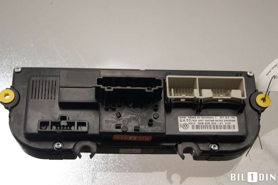 Varmeapparat betjening til VW Transporter / Caravelle 2009-2015 (Fase 2) (T5) (T5) (VOLKSWAGEN|7E5907047BF|)
