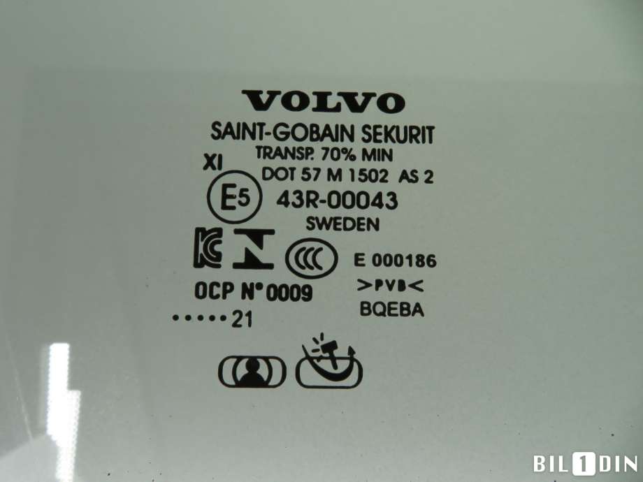 Siderute høyre foran til Volvo V90 / V90 CC / S90 2016-->>  (VOLVO|32244958|)