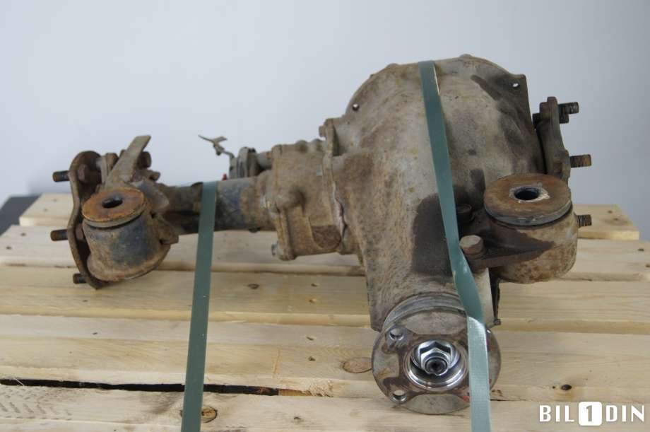 Kardang klokke bak til Toyota Hilux 2002-2005  (TOYOTA|411103D070|)