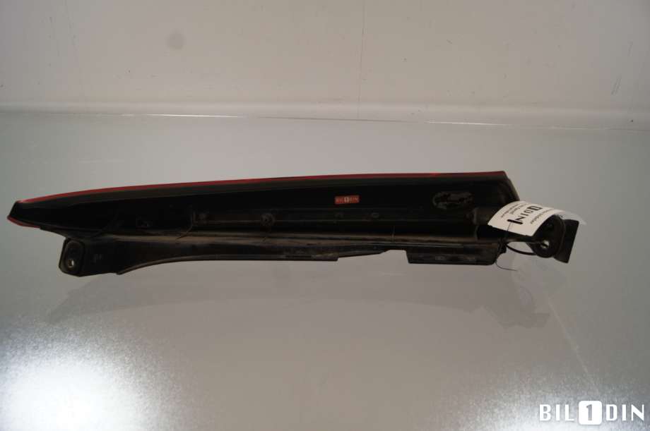 Baklykt venstre til Volvo XC90 2002-2006 (Type I, Fase 1)  (VOLVO|30678220|)