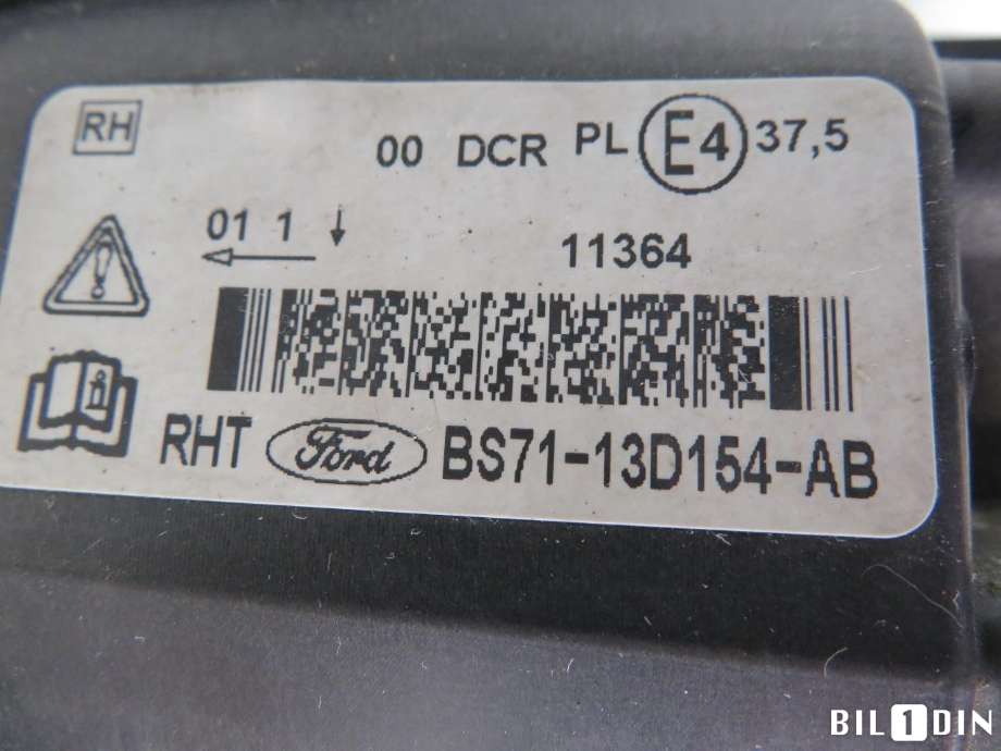Frontlykt høyre halogen til Ford Mondeo 2011-2014 (Type IV, Fase 2)  (FORD|1811624|BS7113005AF|)