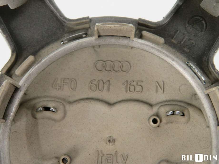 Hjulkapsel til Audi A6 2011-2014 (Type IV, Fase 1) (C7) (C7) (AUDI|4F0601165N|)