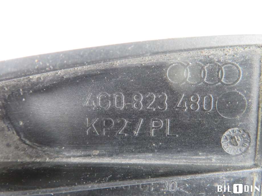 Diverse deler til Audi A6 2011-2014 (Type IV, Fase 1) (C7) (C7) (AUDI|4G0823480|)