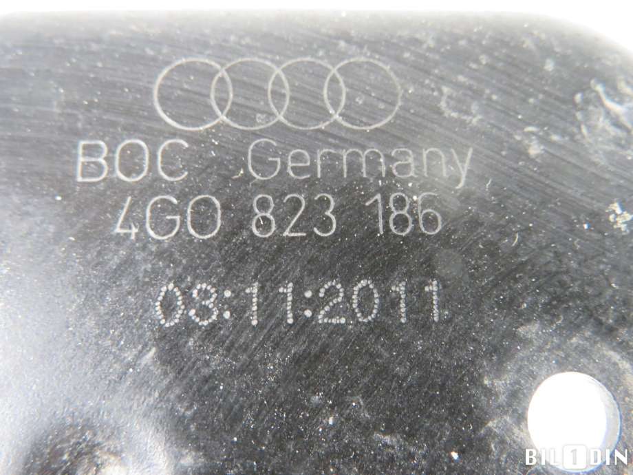 Diverse deler til Audi A6 2011-2014 (Type IV, Fase 1) (C7) (C7) (AUDI|4G0823186|)