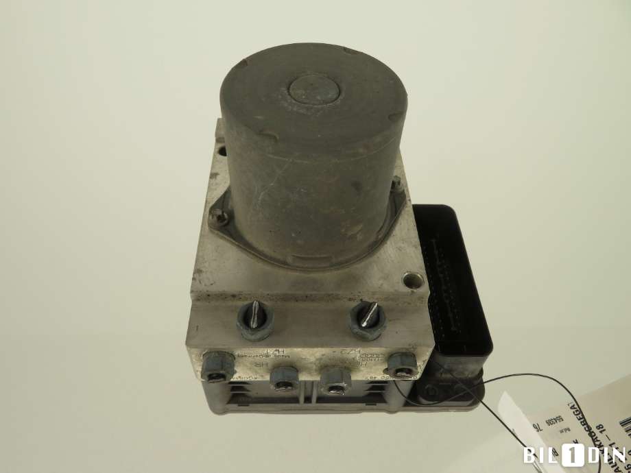 ABS sentral til Audi A6 2011-2014 (Type IV, Fase 1) (C7) (C7) (AUDI|4G0614517R|)