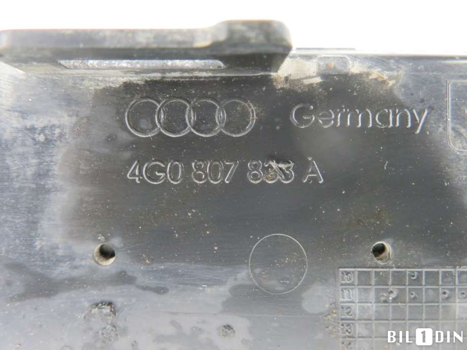 Diverse deler til Audi A6 2011-2014 (Type IV, Fase 1) (C7) (C7) (AUDI|4G0807833A|)