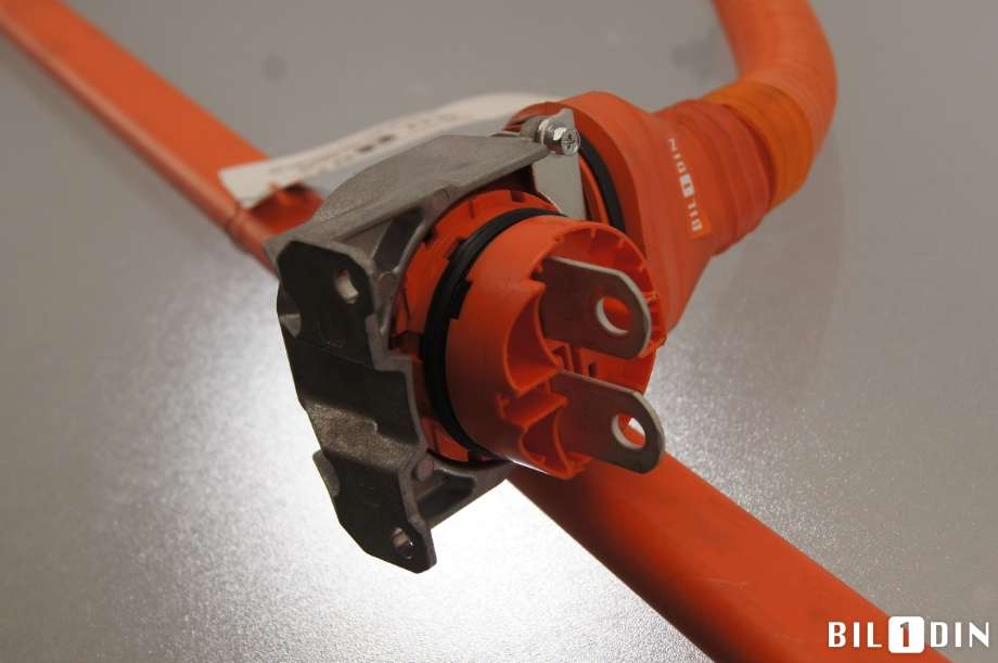 Kabel høy volt (HV) hybrid til Lexus RC 2015-->> (LEXUS|821H642020||7Z1D8Q0ML)