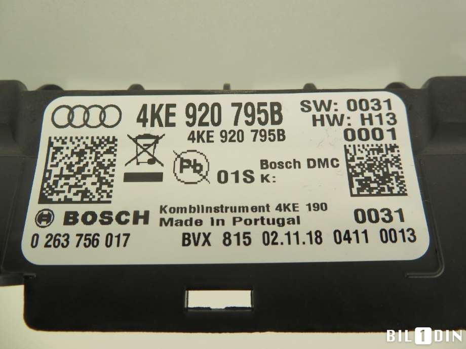Instrumentpanel til Audi e-tron 2018-->> (AUDI|4KE920795B|)