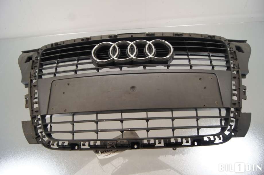 Grill til Audi A3 2009-2012 (Type II, Fase 2) (AUDI|8P0853651M||8P0853651H)