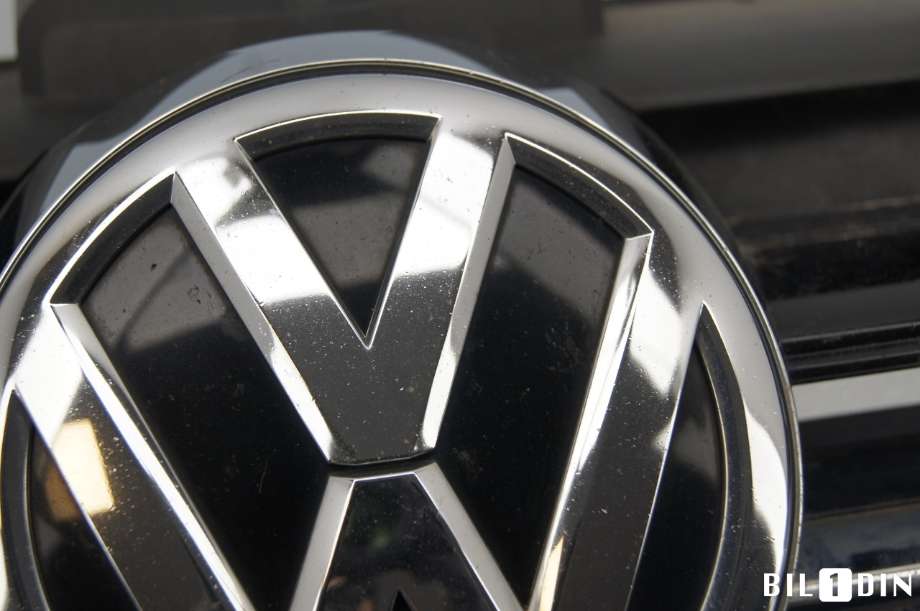 Grill til VW Golf VII 2012-2017 (Fase 1)  (VOLKSWAGEN|5G0853651T|)