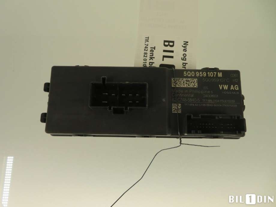 Styreenhet elektrisk bakluke til VW Passat 2015-2019 (Fase 1) (B8) (B8) (VOLKSWAGEN|5Q0959107M|)