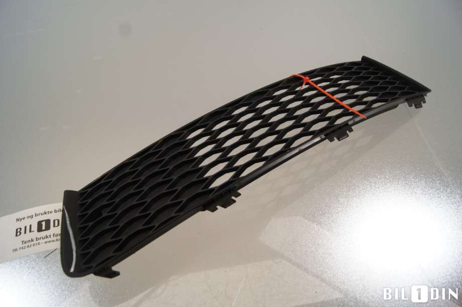 Grill venstre til Audi Q7 2010-2015 (Type I, Fase 2) (AUDI|4L0807697B|)