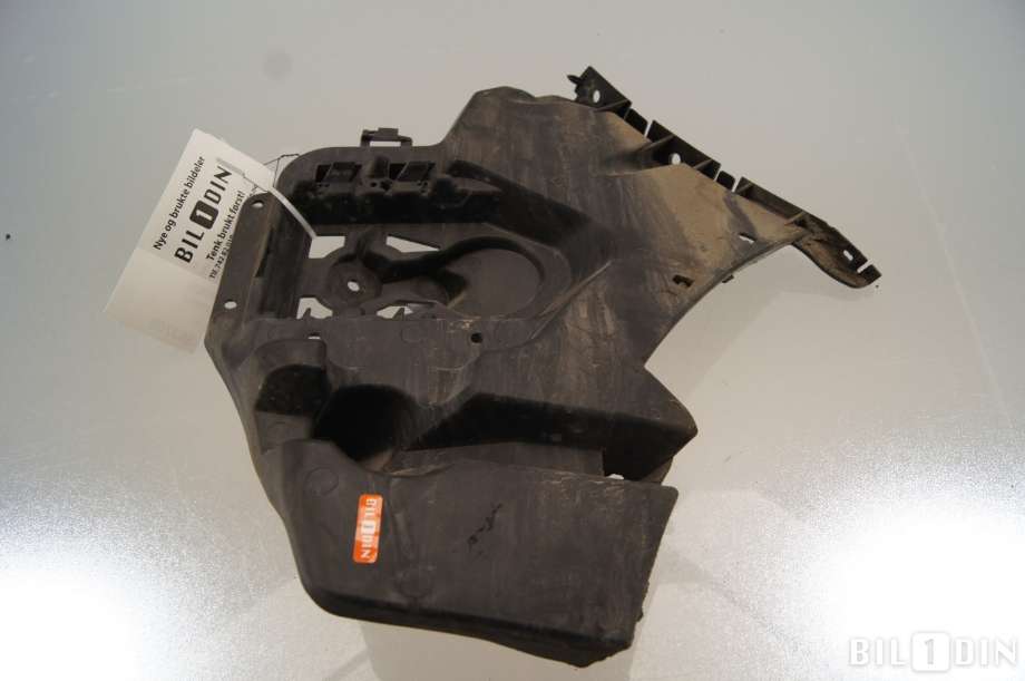 Diverse deler til Volvo V40 2012-2019 (VOLVO|31395092||31395104)