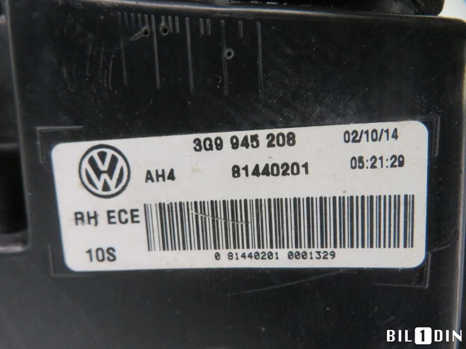 Baklykt høyre til VW Passat 2015-2019 (Fase 1) (B8) (B8) (VOLKSWAGEN|3G9945208J|)