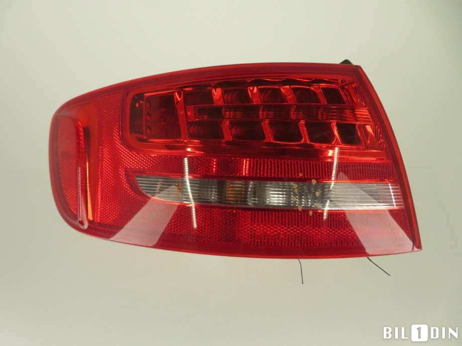 Baklykt venstre til Audi A4 2007-2014 (Type IV) (B8) (B8) (AUDI|8K9945095B|)