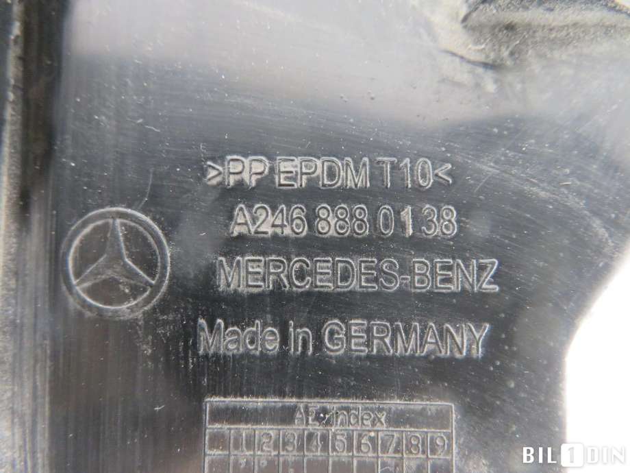 Diverse deler til Mercedes B-Klasse 2011-2018 (W246) (W246) (MERCEDES|A2468880138|)