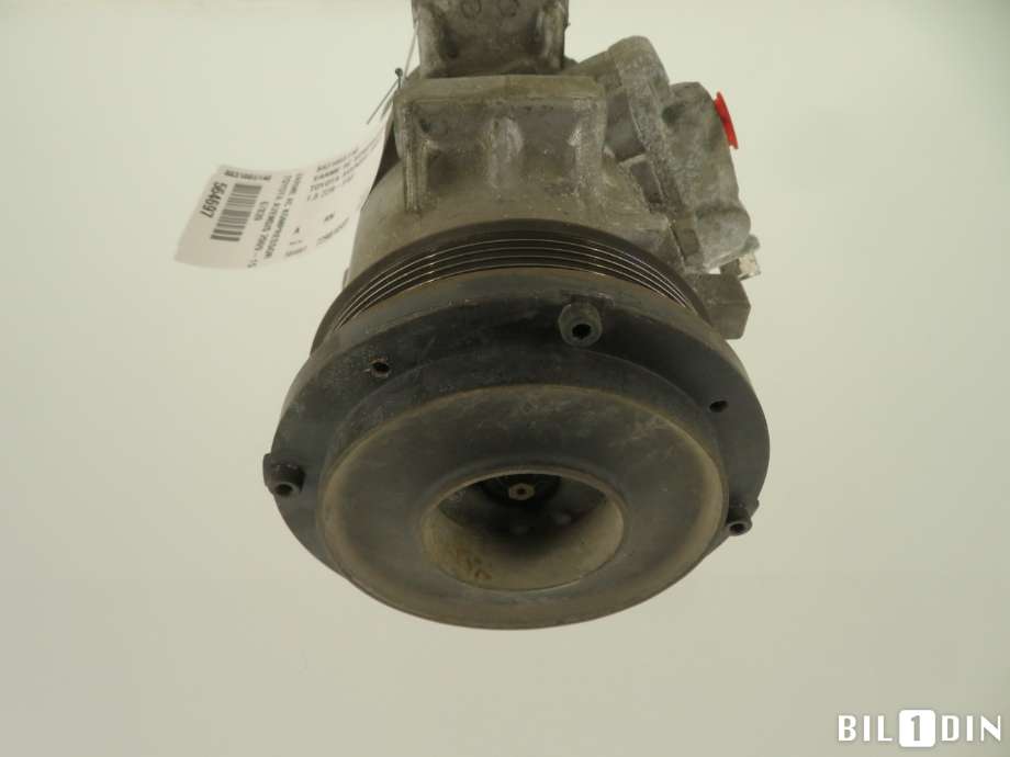 Aircondition kompressor til Toyota Avensis 2009-2015 (Type III, Fase 1)  (TOYOTA|8831005140|)