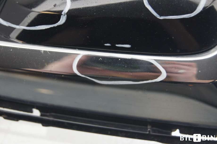 Frontlyktehus til Toyota Yaris 2014-2020 (Type III, Fase 2)  (TOYOTA|814810D360|)